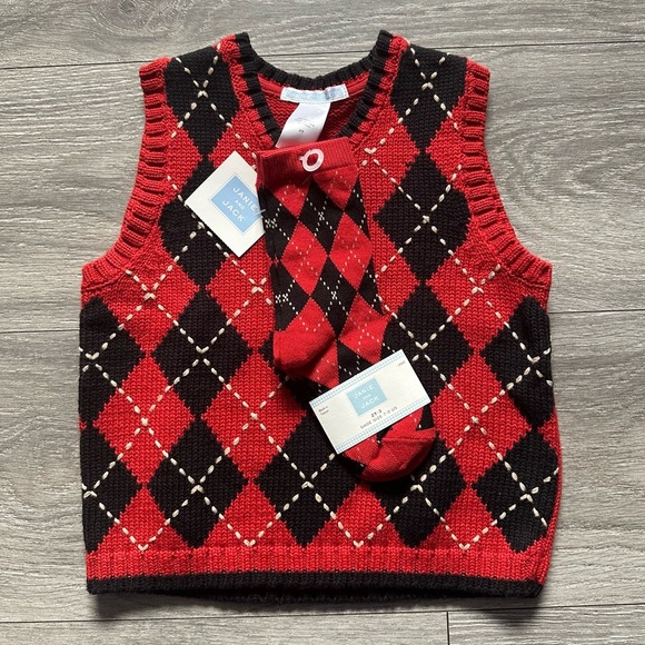 NWT Janie and Jack Sweater Vest and Matching Socks Set Sz 2T - Picture 5 of 9